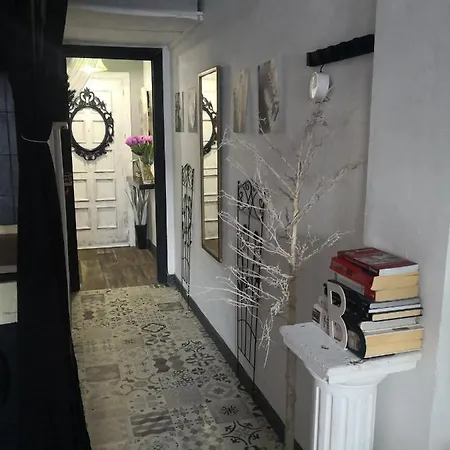Duquesa Loft Apartment *