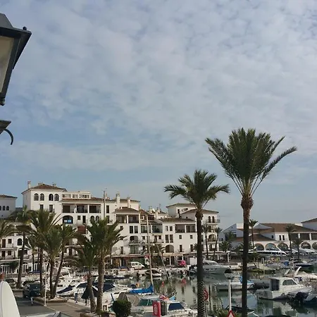 Duquesa Loft Apartment